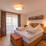 Hotel Weberbauer Scheffau am Wilden Kaiser