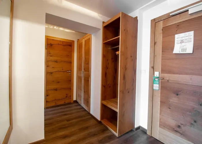Hotel Weberbauer 3*